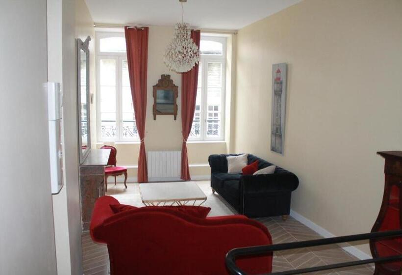 Duc De Bretagne Luxury Appart