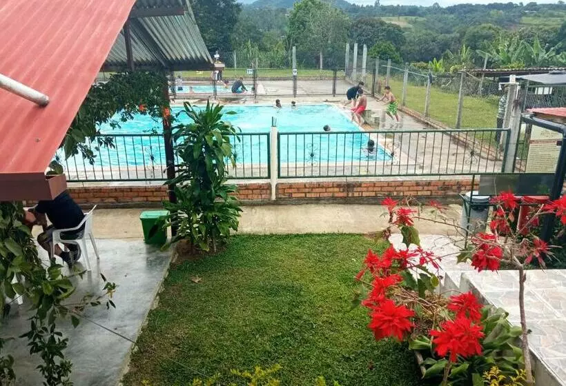 ホテル Hospedaje Manuel Valdés