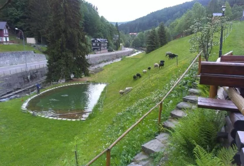 Majatalo Lovecká Chata