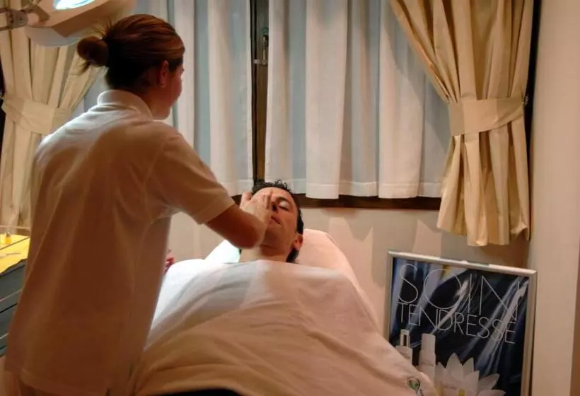 Centro Pineta Family Hotel & Wellness