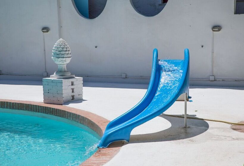 فندق Assinos Palace