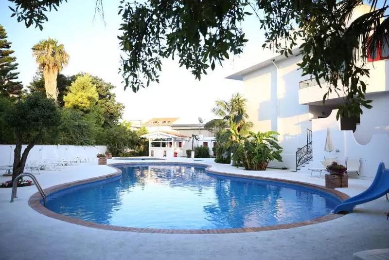 Hotel Assinos Palace