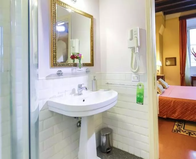 هتل Casa De' Fiori