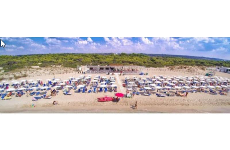 בית מלון כפרי Club Astor