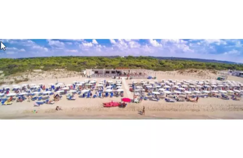 Отель Club Astor