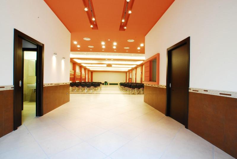 בית מלון כפרי Club Astor