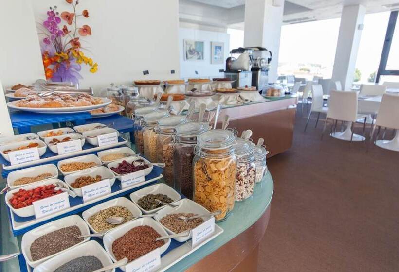 בית מלון כפרי Commodore