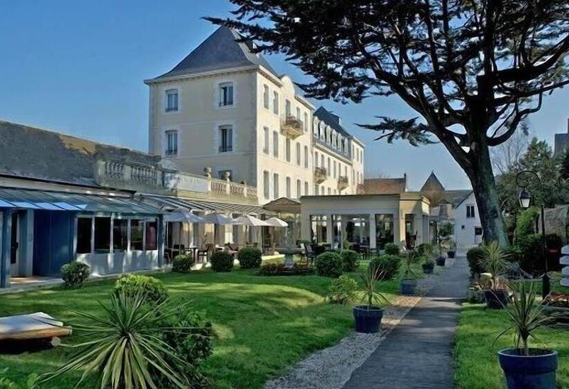 فندق Grand Hôtel De Courtoisville