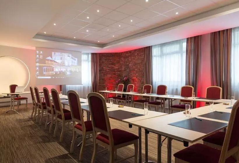 ホテル Grand Hôtel De Courtoisville