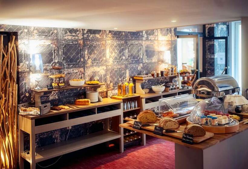 فندق Grand Hôtel De Courtoisville