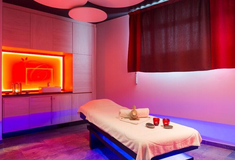 فندق Grand Hôtel De Courtoisville