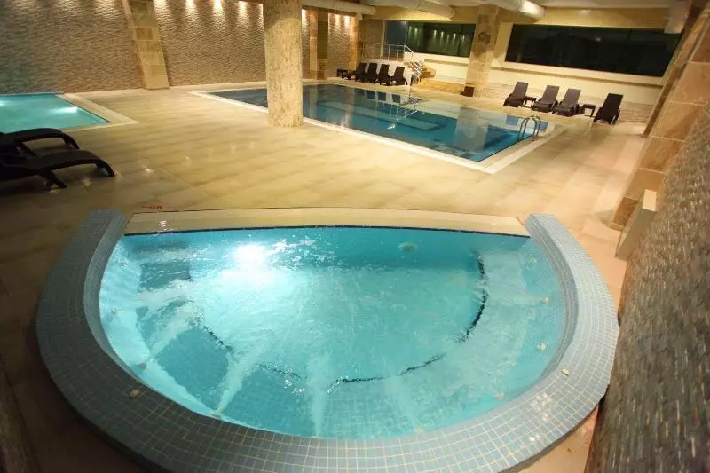 酒店 Gungor Ottoman Palace Thermal Resort