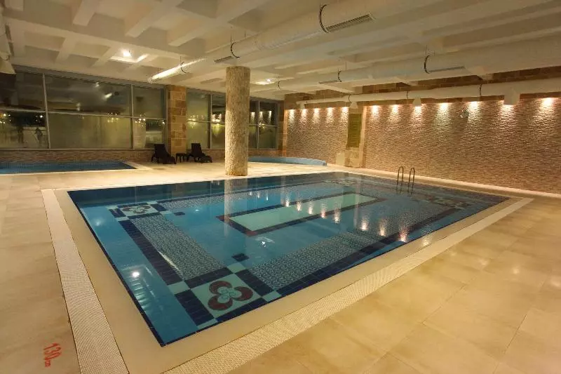 酒店 Gungor Ottoman Palace Thermal Resort