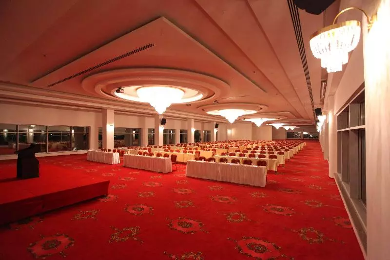 酒店 Gungor Ottoman Palace Thermal Resort