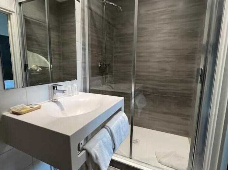 ホテル Hôtel De Troyes