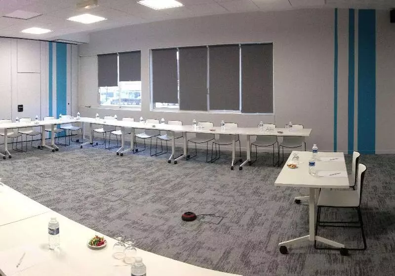 호텔 Ibis Styles Crolles Grenoble A41