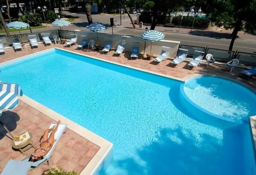 Отель Imperiale