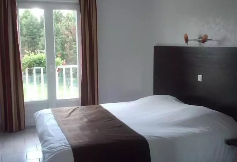 Hotel L Oree Des Chateaux