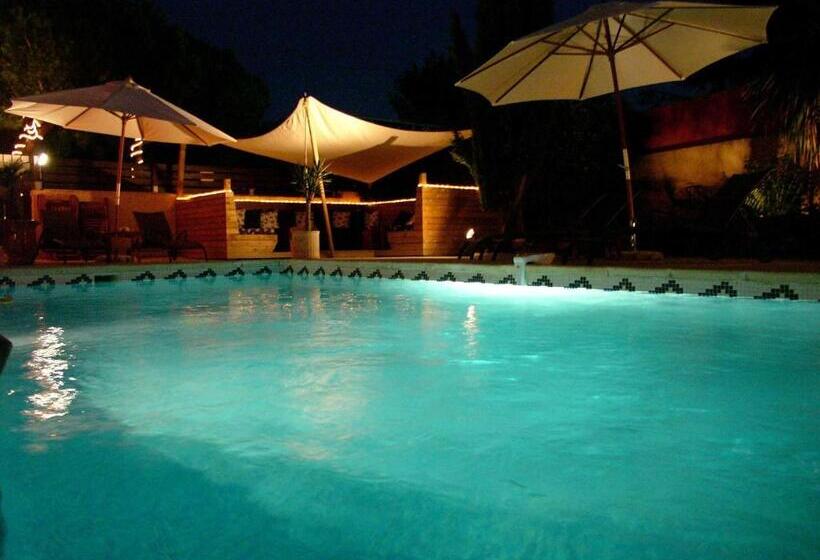 فندق La Bergerie Du Cap