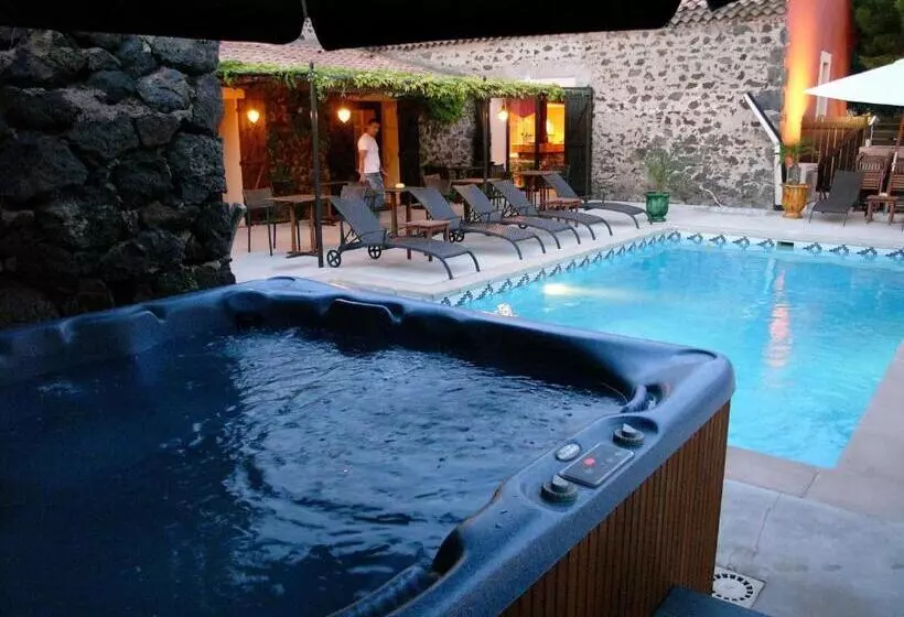 호텔 La Bergerie Du Cap