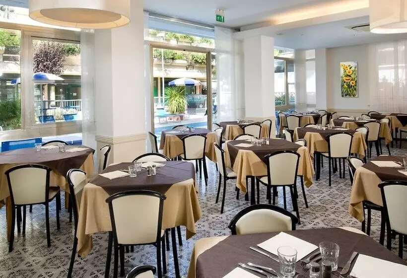 هتل La Cappuccina