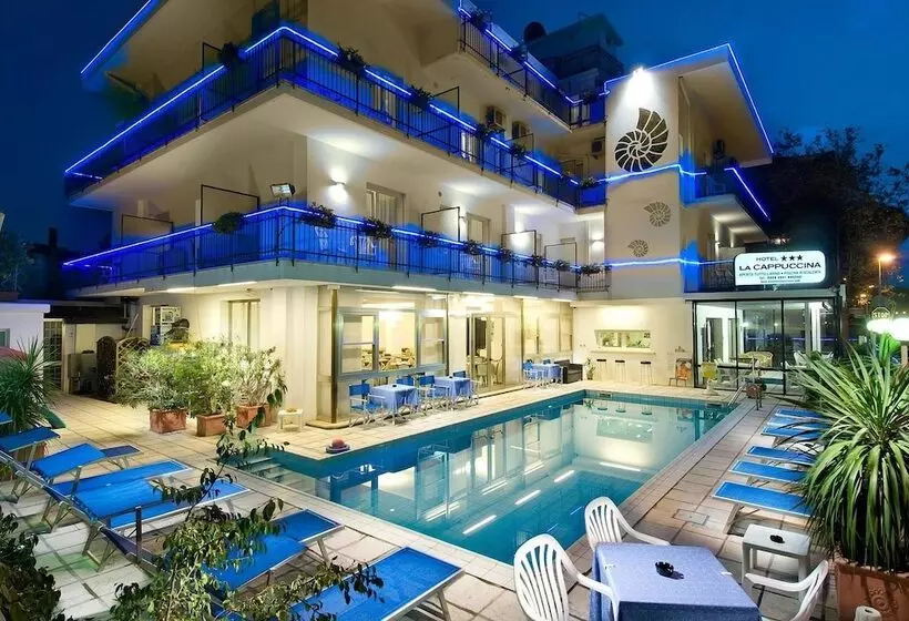 هتل La Cappuccina