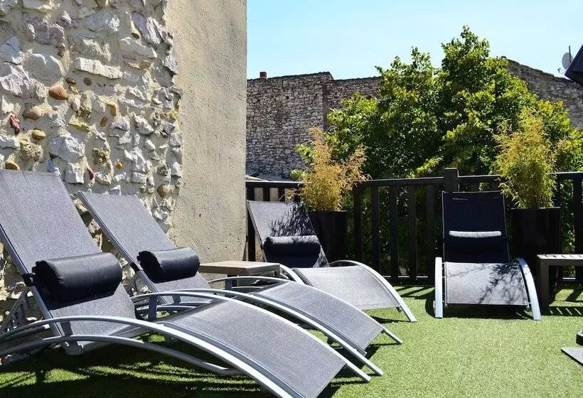 ホテル Le Saint Laurent