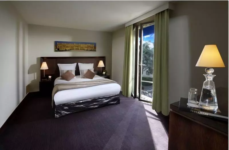 هتل Le Versailles