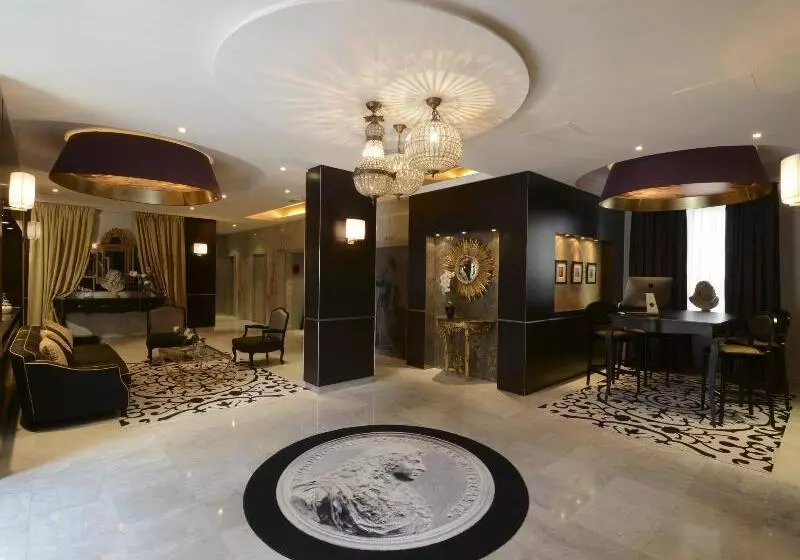 هتل Le Versailles