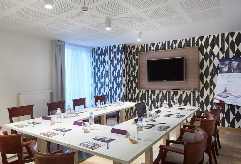 ホテル Mercure Brest Centre Les Voyageurs