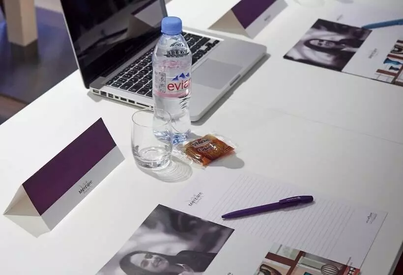 ホテル Mercure Brest Centre Les Voyageurs