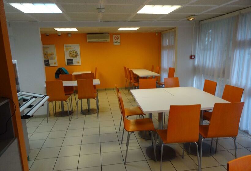 ホテル Premiere Classe Lyon Sud   Chasse Sur Rhône