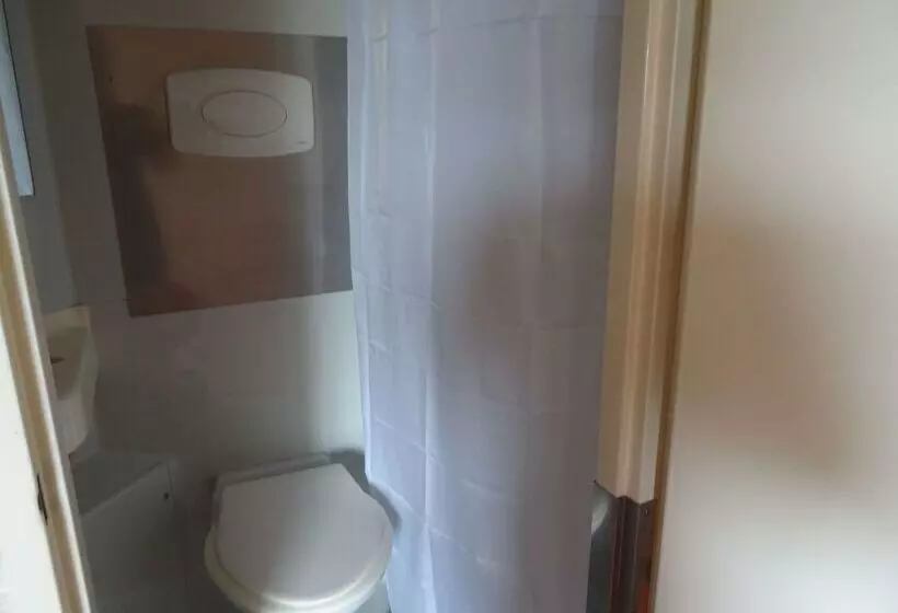 Otel Premiere Classe Lyon Sud   Chasse Sur Rhône