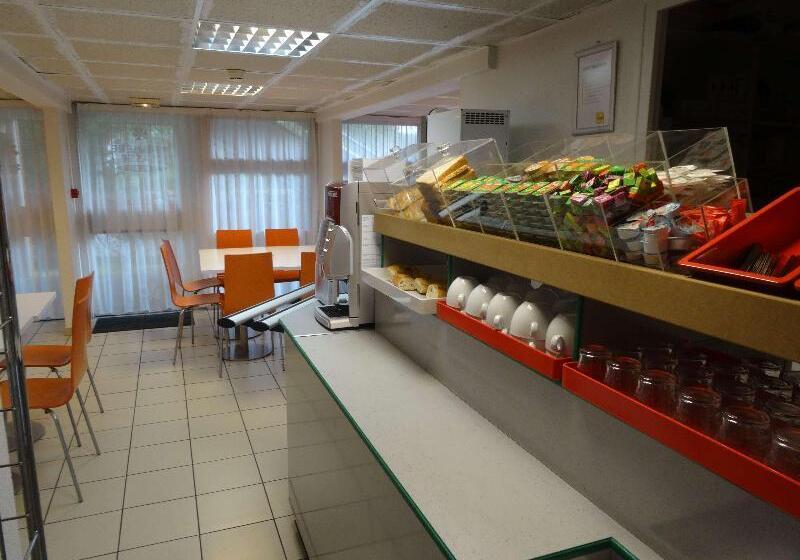 ホテル Premiere Classe Lyon Sud   Chasse Sur Rhône