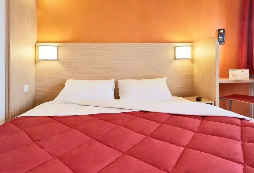 Отель Premiere Classe Marne La Vallée Torcy