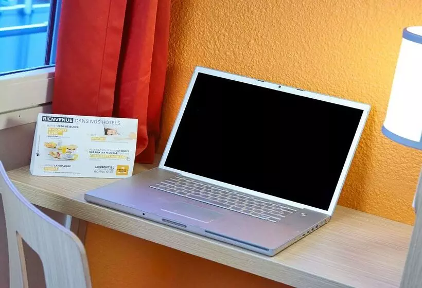 Отель Premiere Classe Marne La Vallée Torcy