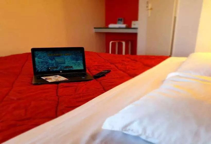 Отель Premiere Classe Nancy Est Essey