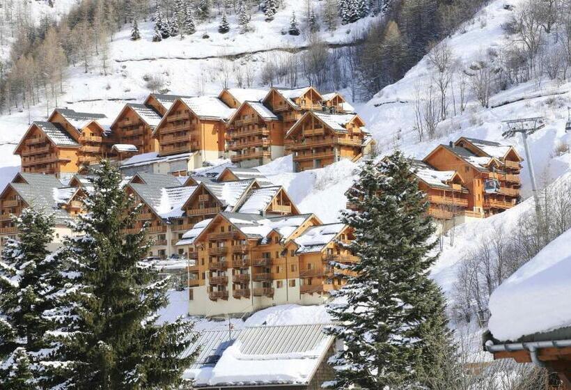 هتل Residence Odalys Le Hameau Et Les Chalets De La Vallee D Or