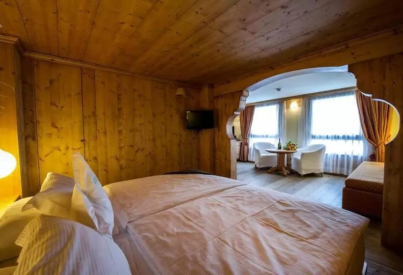 ホテル Sertorelli Sport