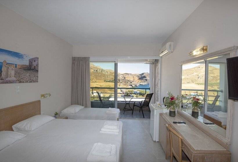 בית מלון כפרי Sokol Resort