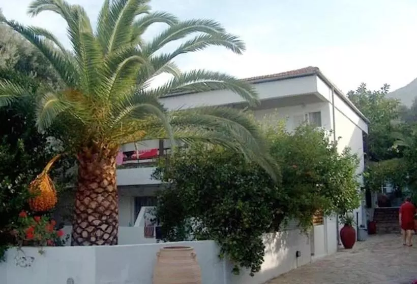 ホテル Sunningdale