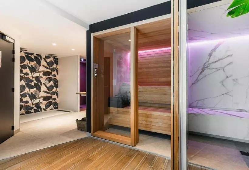 Le Cornouaille Hotel & Spa