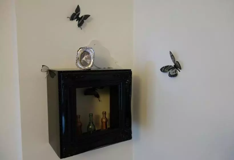 A Bed & Breakfast Flynt