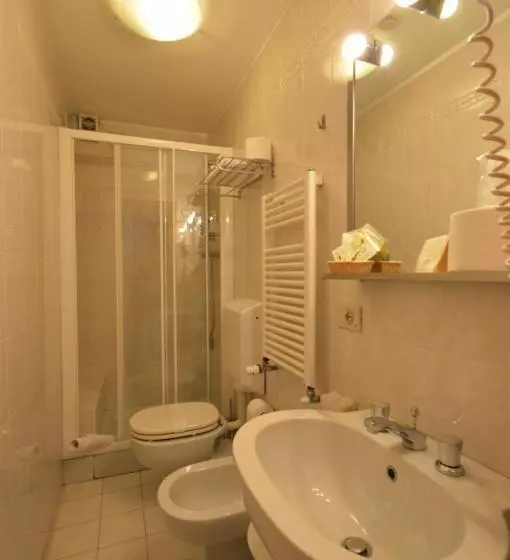 هتل Albergo Marin