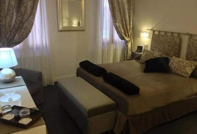 هتل Albergo Marin