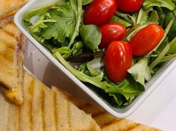 Отель Alexandra