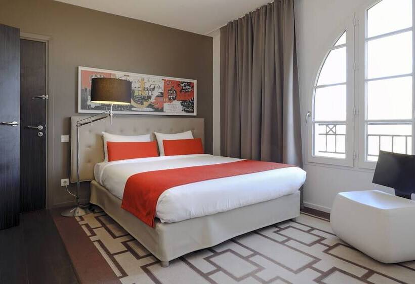 בית מלון כפרי Adagio Grenoble Centre