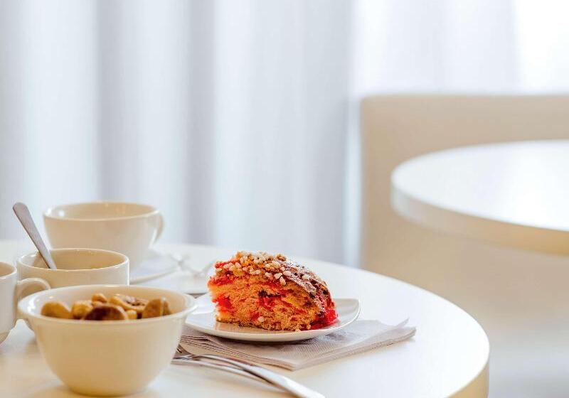 فندق Adagio Grenoble Centre