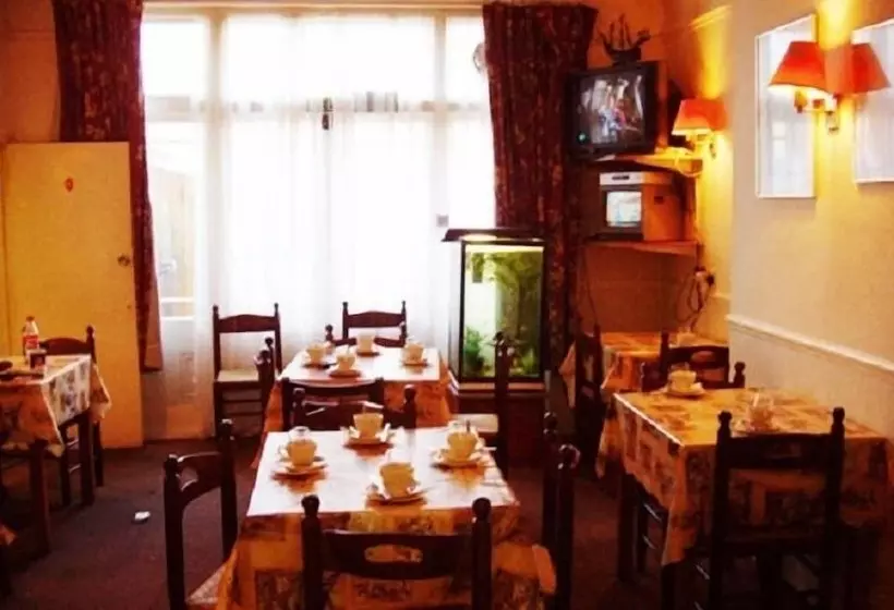 ホテル Chiswick Court