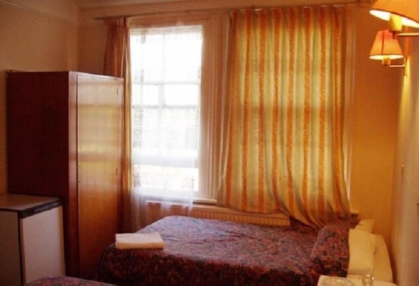 فندق Chiswick Court